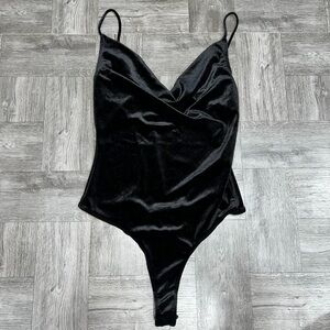 G by Guess Black Velvet Cowl Neck Bodysuit Size Small